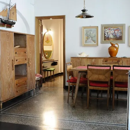 Central Old Cusine Apartment *